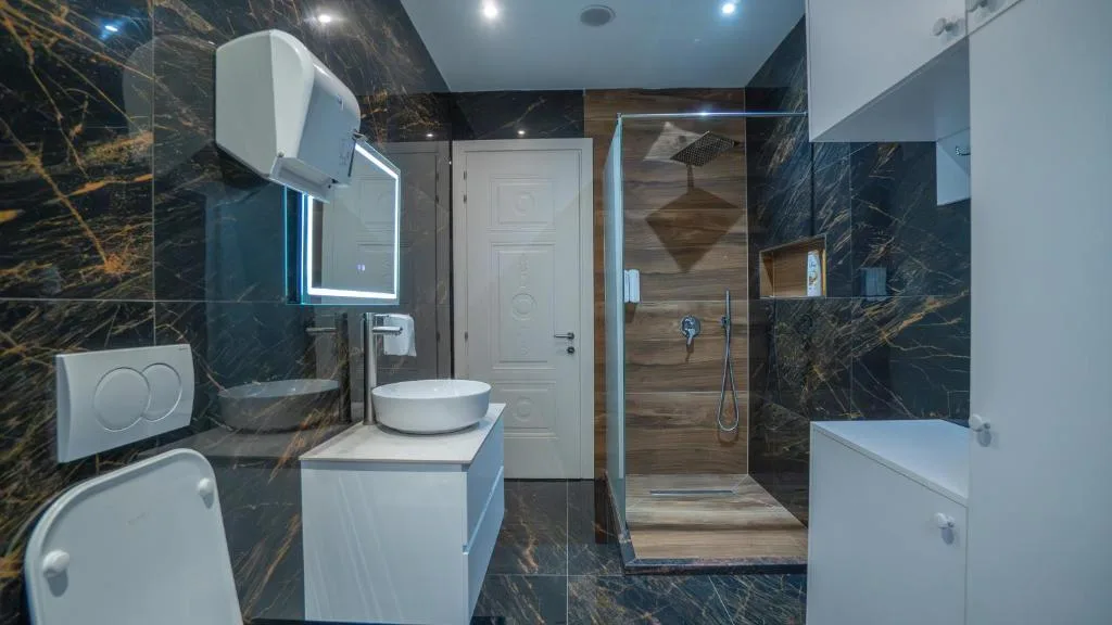 Saranda room